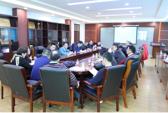 必赢766net手机版召开教师座谈会