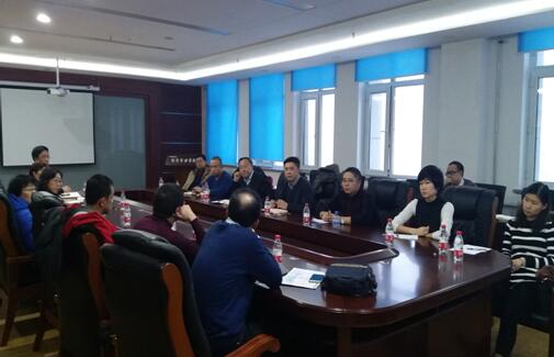 必赢766net手机版召开教师座谈会